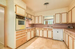 706 Brockman St, Sweeny, TX 77480 - Photo 5