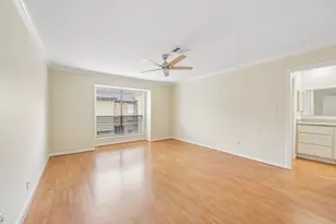 924 Memorial Village Dr, Houston, TX 77024 - Photo 29