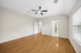 7535 Guinevere Dr, Sugar Land, TX 77479 - Photo 25