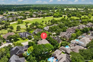 7535 Guinevere Dr, Sugar Land, TX 77479 - Photo 33