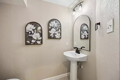 7535 Guinevere Drive, Sugar Land, TX 77479 - Photo 15