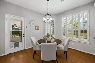 7535 Guinevere Dr, Sugar Land, TX 77479 - Photo 11