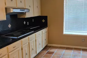 8526 Quailcrest Dr, Houston, TX 77489 - Photo 3