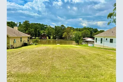 299 Twin Magnolia, Onalaska, TX 77360 - Photo 1