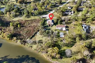 9810 Oak Leaf Dr, Baytown, TX 77521 - Photo 33