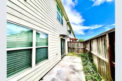 3731 Main Poplar Drive, Houston, TX 77025 - Photo 35