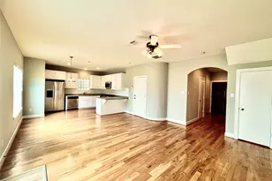 3731 Main Poplar Dr, Houston, TX 77025 - Photo 17