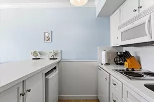 6300 Seawall Blvd, Galveston, TX 77551 - Photo 13