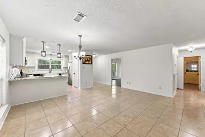 13185 Crest Drive, Willis, TX 77318 - Photo 17