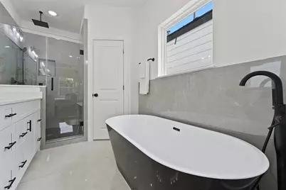1207 Cavalcade Street #B, Houston, TX 77009 - Photo 17