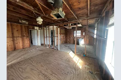 415 Oyster Street, Freeport, TX 77541 - Photo 7