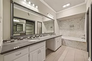 4024 Breakwood Dr, Houston, TX 77025 - Photo 35