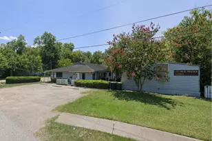 2246 Washington St, Pearland, TX 77581 - Photo 3