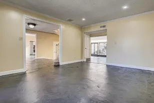 5203 Braesvalley Dr, Houston, TX 77096 - Photo 19