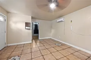 3731 Reveille St, Houston, TX 77087 - Photo 17