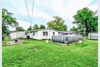 1937 Robin Avenue, Orange, TX 77632 - Photo 13