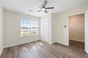 2324 N Logan St, Texas City, TX 77590 - Photo 19