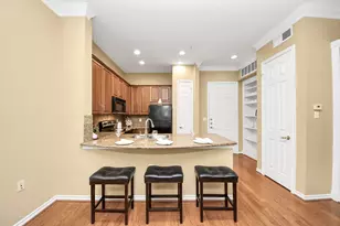 2400 McCue Rd, Houston, TX 77056 - Photo 13