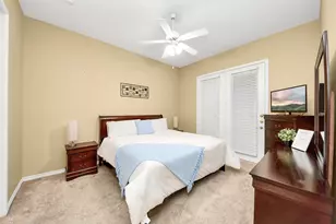 2400 McCue Rd, Houston, TX 77056 - Photo 21