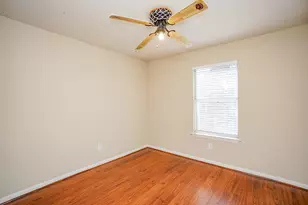 822 Hyacinth, Missouri City, TX 77459 - Photo 27