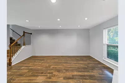 2568 Bering Drive, Houston, TX 77057 - Photo 5