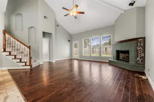 702 Clayton St, Tomball, TX 77375 - Photo 11