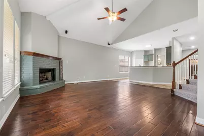 702 Clayton Street, Tomball, TX 77375 - Photo 13