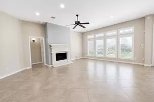 13503 Navigate Point Ln, Houston, TX 77044 - Photo 7