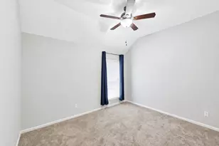 13503 Navigate Point Ln, Houston, TX 77044 - Photo 23