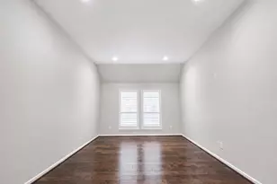 13503 Navigate Point Ln, Houston, TX 77044 - Photo 15