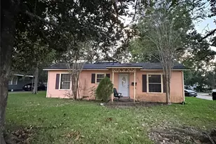 419 Maryland St, Liberty, TX 77575 - Photo 9