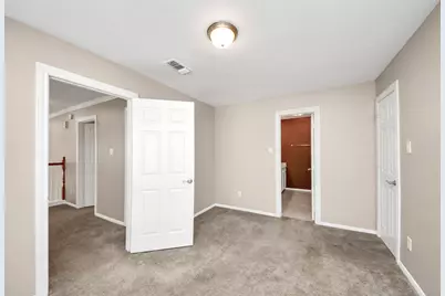 8047 Oakwood Garden Street, Houston, TX 77040 - Photo 33