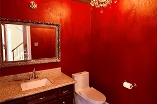 8047 Oakwood Garden St, Houston, TX 77040 - Photo 11