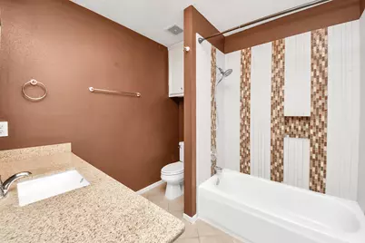 8047 Oakwood Garden Street, Houston, TX 77040 - Photo 35