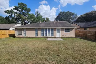 4250 Southchase Ln, Houston, TX 77014 - Photo 19