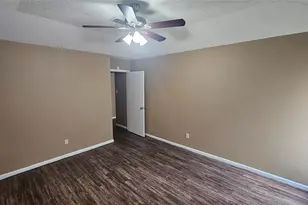 4250 Southchase Ln, Houston, TX 77014 - Photo 11