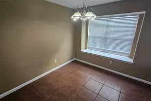 4250 Southchase Ln, Houston, TX 77014 - Photo 9