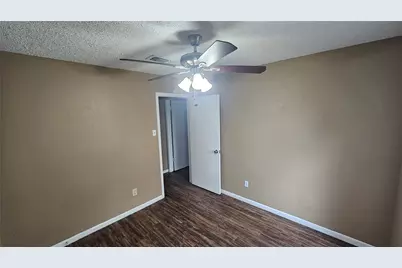 4250 Southchase Lane, Houston, TX 77014 - Photo 13