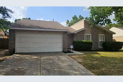 4250 Southchase Lane, Houston, TX 77014 - Photo 1