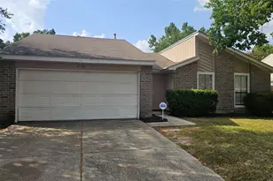 4250 Southchase Ln, Houston, TX 77014 - Photo 1