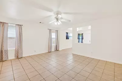 10426 Briar Patch Street, Baytown, TX 77523 - Photo 9