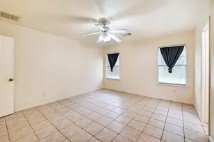 10426 Briar Patch St, Baytown, TX 77523 - Photo 23