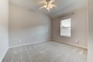 4934 Bonny Loch Ln, Houston, TX 77084 - Photo 5