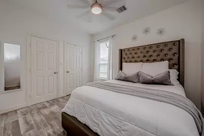 709 Coen Road, Rosharon, TX 77583 - Photo 5