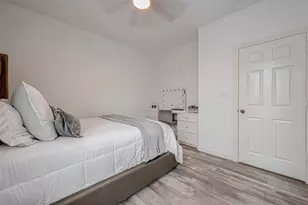 709 Coen Rd, Rosharon, TX 77583 - Photo 9