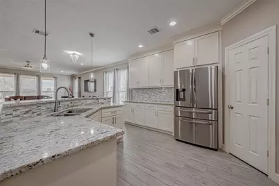 709 Coen Road, Rosharon, TX 77583 - Photo 15