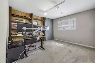 10610 Piping Rock Ln, Houston, TX 77042 - Photo 33