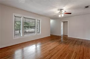 2538 Sycamore Ave, Huntsville, TX 77340 - Photo 7
