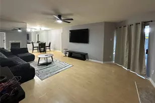 8787 Brae Acres Rd, Houston, TX 77074 - Photo 5