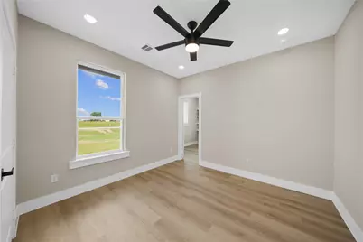 560 Quarter Horse Trail, Angleton, TX 77515 - Photo 21